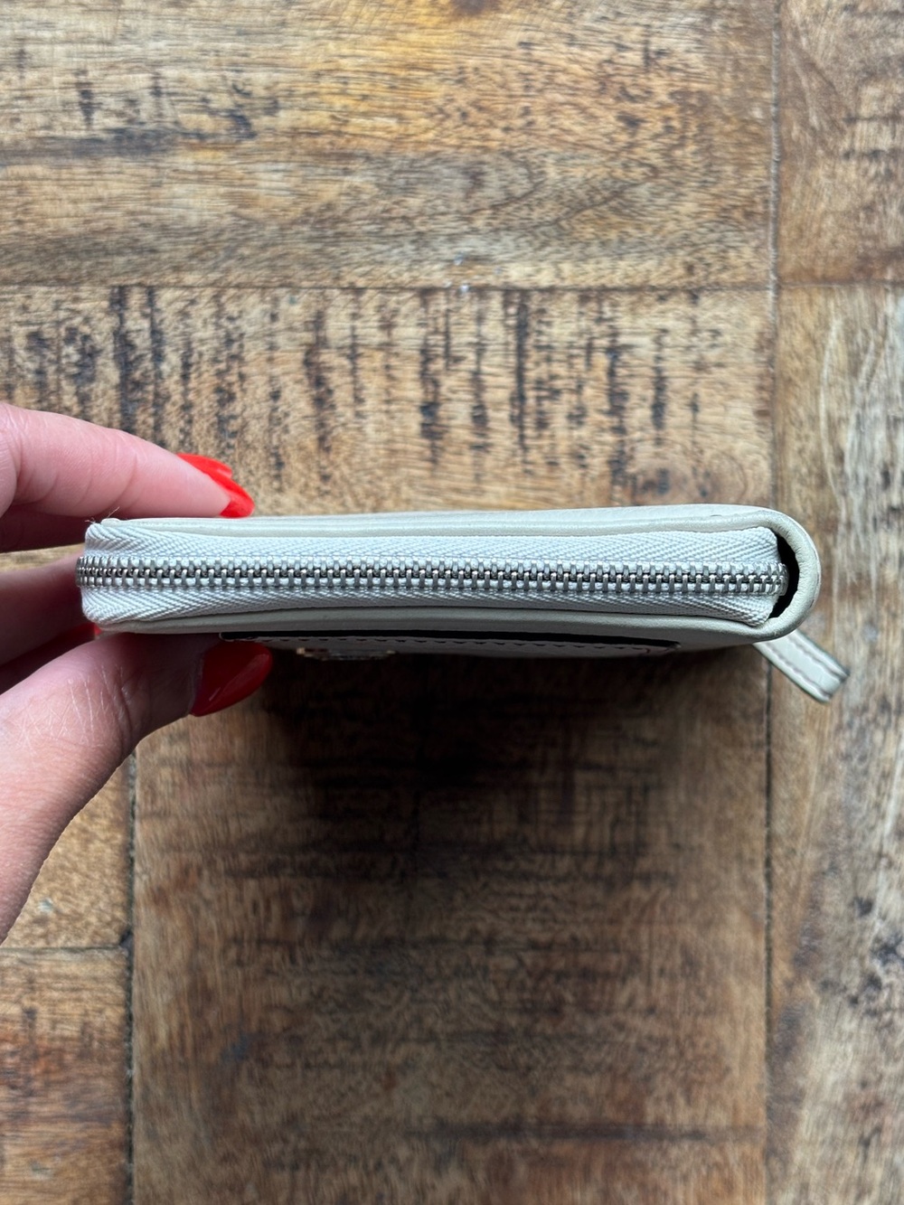 🤍Y2K COACH Chelsea Zip Around French Wallet🤍 - Picture 7 of 8